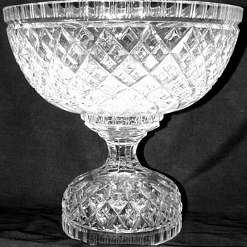 Two pieces crystal punch bowl. Brilliant ? - Glassware