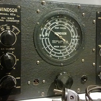 My crush on Delia made me buy a Windsor 65B Signal Generator - Electronics