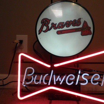 Budweiser Bowtie and Atlanta Braves sign cir. 1992 Union Made