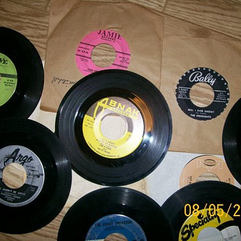 Some old 45 labels and a CW song I made. New Re do today to fix it  - Records