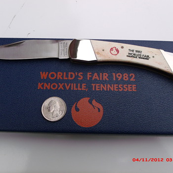 1982 World's Fair knife by Parker