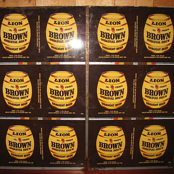 Uncut Lion brown cans - Breweriana