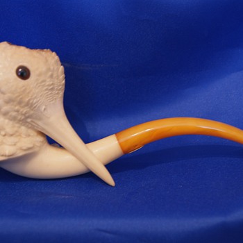 Carved figural of a Snipe - Tobacciana