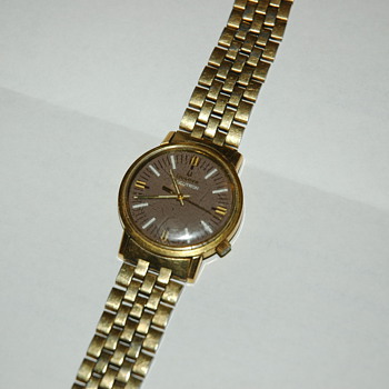 Does anyone know the model of this Accutron Watch? - Wristwatches
