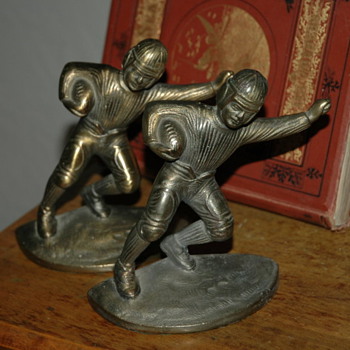 1940's football book ends