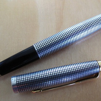 This is another interesting pen, the Parker 75 Ciselle in Sterling Silver - Pens