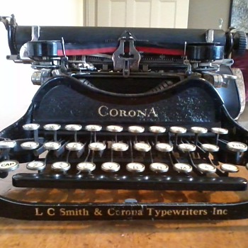Folding Typewriter