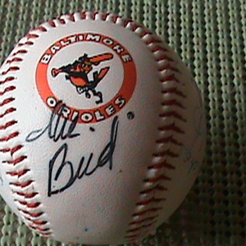 SIGN BY THE BUD! - Baseball