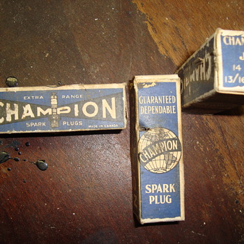 champion spark plugs  - Petroliana