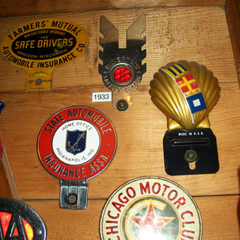 License plate toppers - Signs