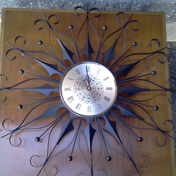 Mid Century Metal Sunburst Clock by Elgin