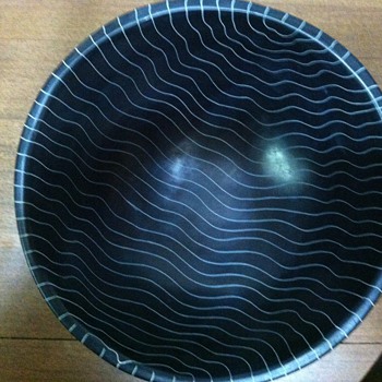 Mystery bowl