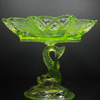 Bryce Brothers open edge tall standard compote and center bowl Vaseline Glass