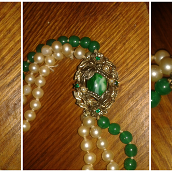 old pearl necklace