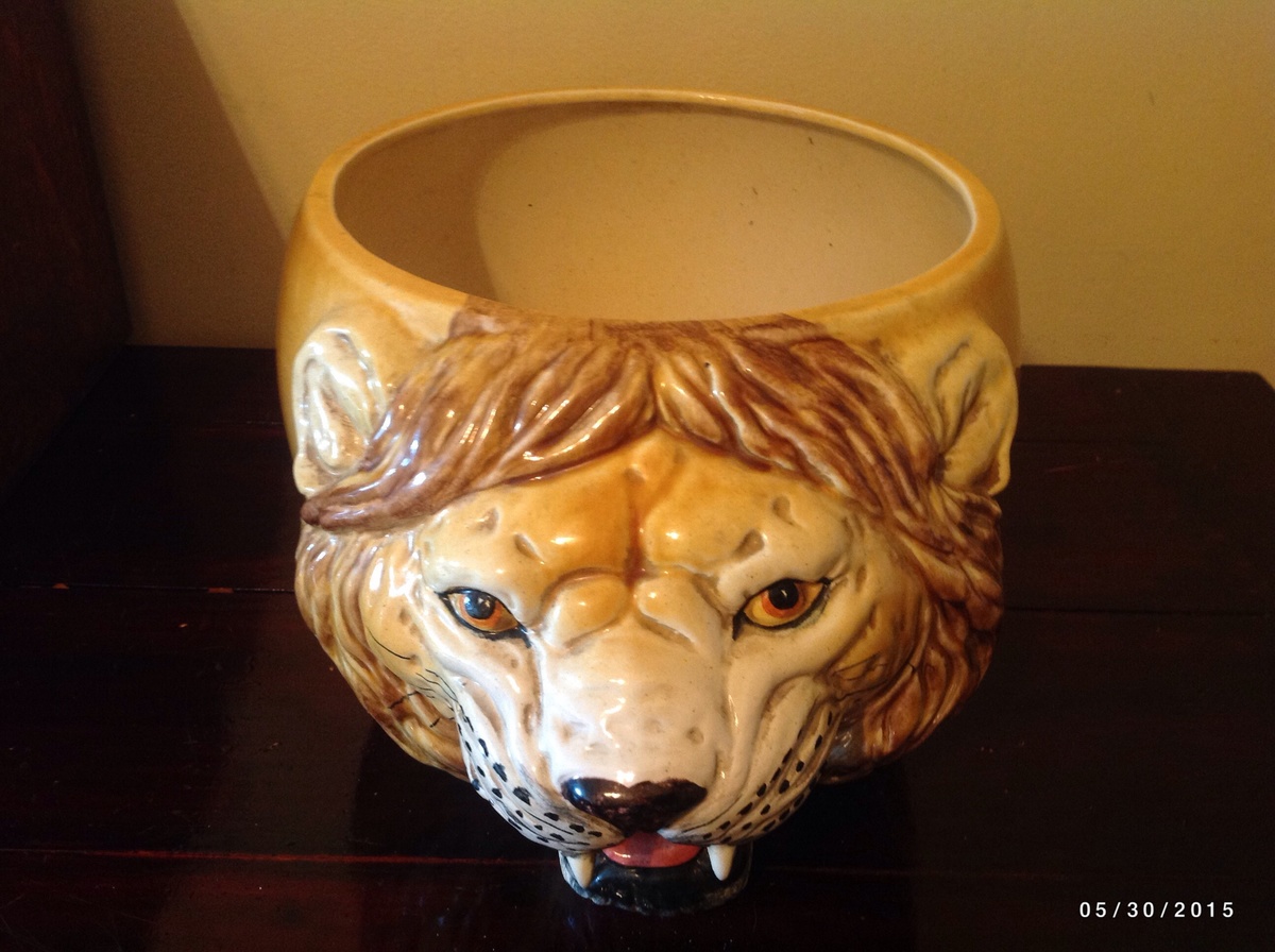 Lion head flower pot Collectors Weekly