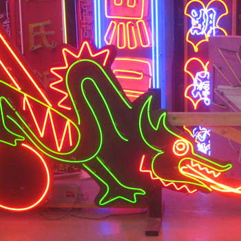 Vintage 1960's CHINESE DRAGON Neon sign / one sided - Animated Fire Breath! - Signs