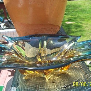 This is what I assume to be an ashtray from the 60's or 70's. But it's gorgeous and has no marks. - Art Glass