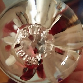 very pretty not sure - Art Glass