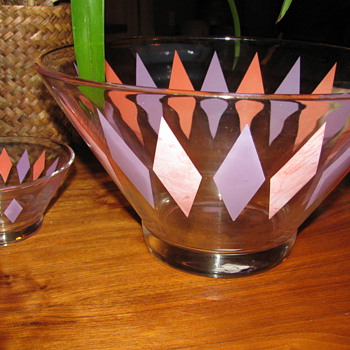 Mid Century Moden Chips and Dip Set