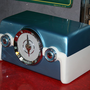 Bakelite Radios