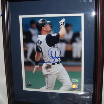 Jay Buhner signed, matted, and framed 8x10