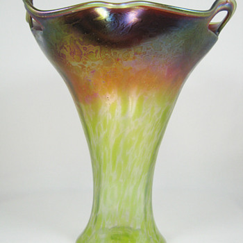 RARE Rindskopf Punched Handled Art Glass Vase, Pepita decor ca. 1900 - Art Glass