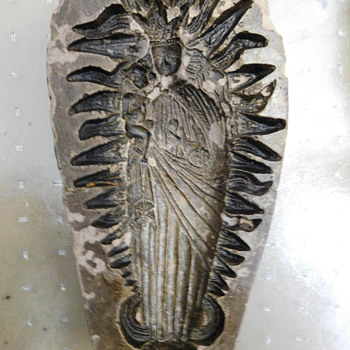 Is this a Springerle Mold? Religious Madonna Holding Baby / Christ - Fine Jewelry