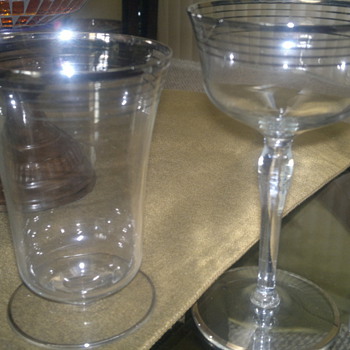 can anyone identify?  - Glassware