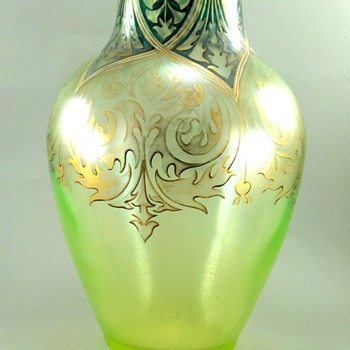 Large Fritz Heckert Vase c. 1900 - Art Glass