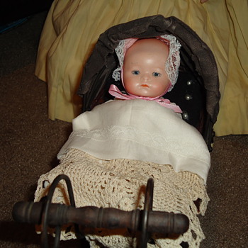 small bisque doll Germany - Dolls