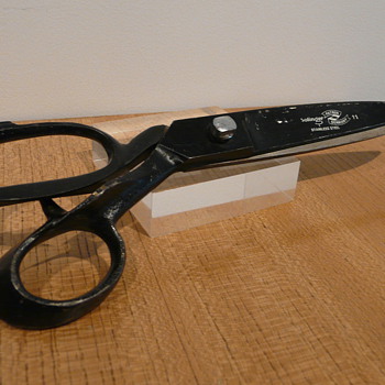 SOLINGER TAILOR SCISSORS/SHEARS - Sewing