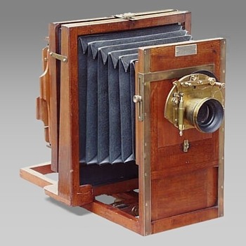 Flammang's Patent Revolving Back Camera (rear focus pattern), c.1883-98 - Cameras
