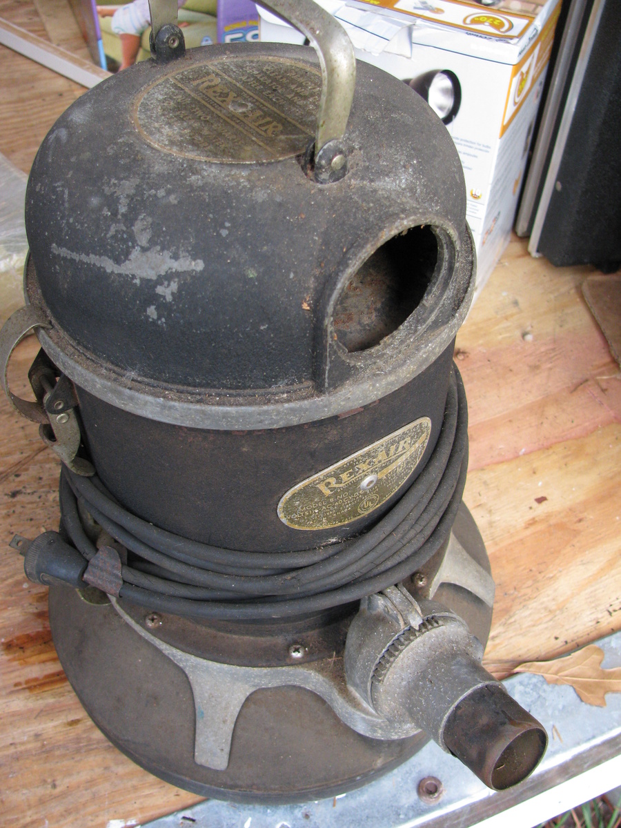 An ancient Vacuum Cleaner!! Collectors Weekly