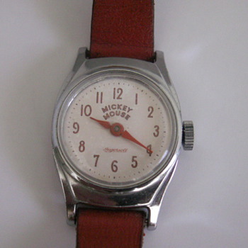 Mickey Mouse (no image just name) - Wristwatches