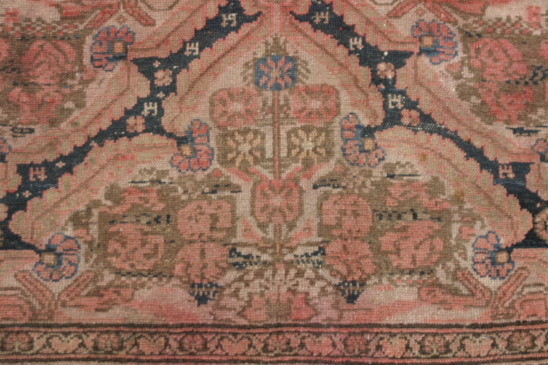 can anyone identify my Persian(?) rug?? Collectors Weekly