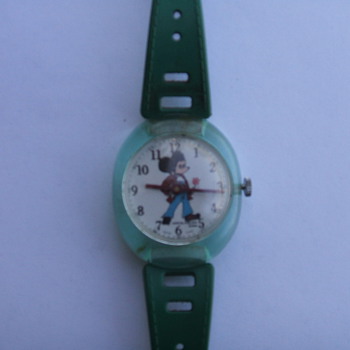 1970 Adorable Sales Mickey Bubble Watch - Wristwatches