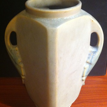 Roseville Tuscany Vase