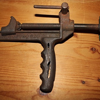 What is it? - Tools and Hardware