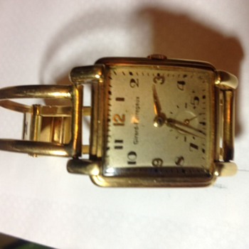 Girard-Perregaux Watch with seconds hand.