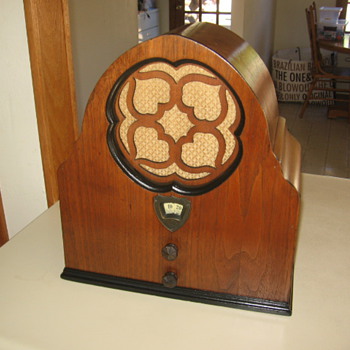 Rare Davison-Haynes Angelus Cathedral Tube Radio 1930 - Radios