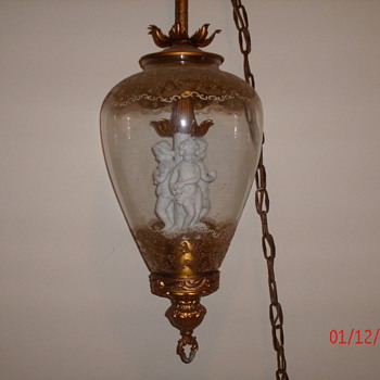 Need help with identifying beautiful light
