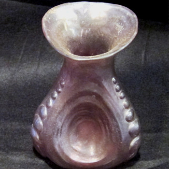 Consolidated glass Catalonian spanish knobs 6" pinch vase - Amethyst - Art Glass