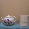 Carrigaline Teapot / Creamer