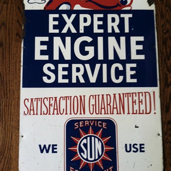 Sun service tin sign - Petroliana