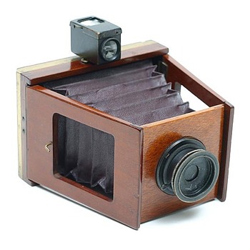 Shew Xit Wooden Strut Camera, late 1890s to early 1900s - Cameras