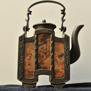 ASian Teapot - Asian