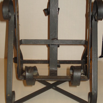 ANY IDEA WHAT THIS IS? METAL SWIVEL STAND