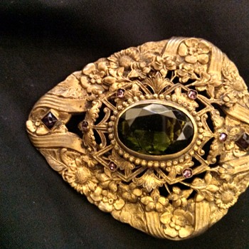 Huge Art Nouveau Brooch - Art Nouveau