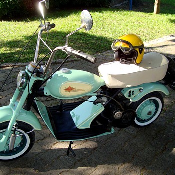OLD SCOOTER - Motorcycles