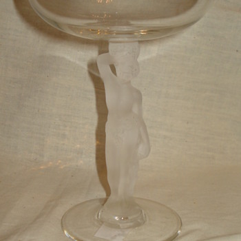 CHAMPAGNE OR WINE  ART GLASS  - Art Glass